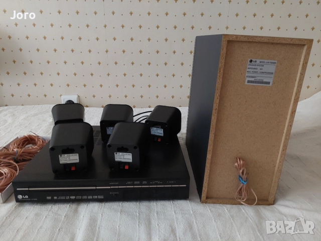 ДВД плейер LG, снимка 4 - Плейъри, домашно кино, прожектори - 52776579