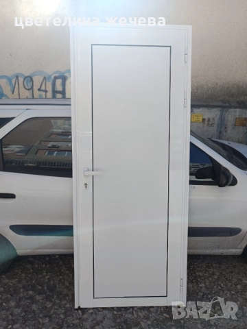 Алуминиева врата 