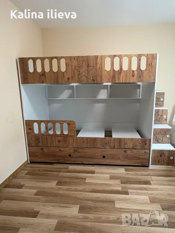 Двуетажно легло ново