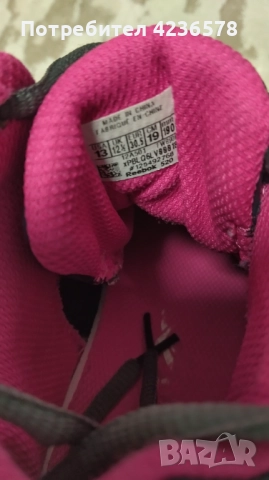 Детски маратонки Reebook, снимка 4 - Детски маратонки - 52020135