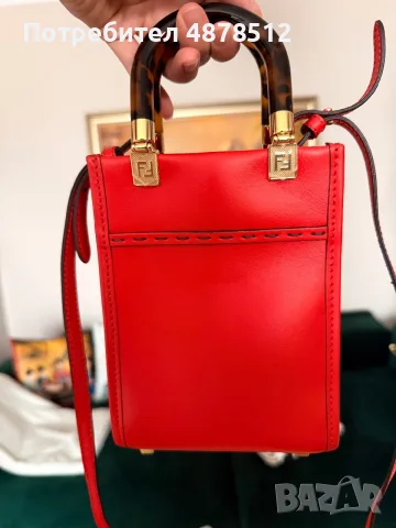 Оригинална чанта Fendi, снимка 4 - Чанти - 55904463