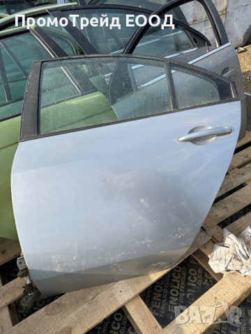 Задна лява сива врата Нисан Примера П12 Nissan Primera P12 