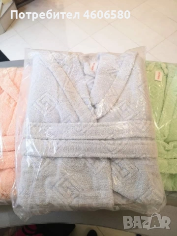 🔥 НОВО ЗАРЕЖДАНЕ – Универсални памучни халати 🛁, снимка 5 - Хавлиени кърпи - 53717352