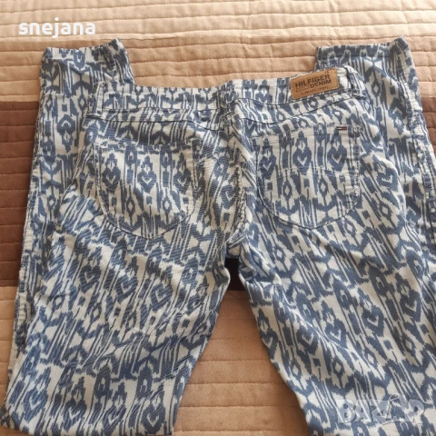 Оригинален панталон на Tommy Hilfiger , снимка 3 - Панталони - 50651073