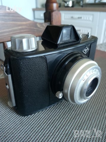 Продавам стари фотоапарати-2 броя.ФРГ(немски).Обявената цена е за двата., снимка 9 - Колекции - 42253764