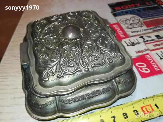 КРАСИВА МЕТАЛНА КУТИЯ 2307251245LCHERY, снимка 10 - Колекции - 51115496