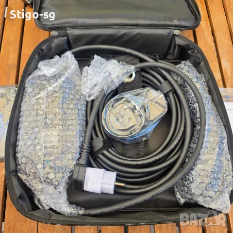 Преносимо зарядно за електромобил EzGoGo Type 2 (13A) – Смарт дисплей 