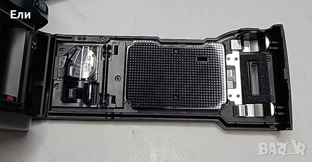 Фотоапарат Minolta Maxxum 5000i, снимка 7 - Фотоапарати - 51462958