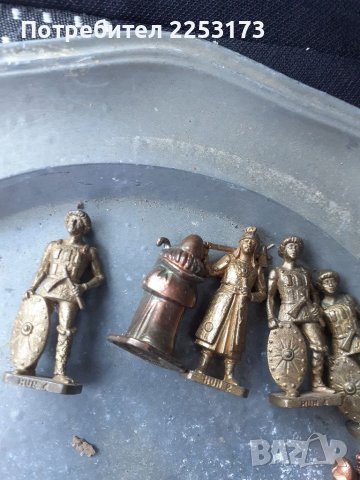 Бронзови човечета Киндер, снимка 8 - Колекции - 40821689
