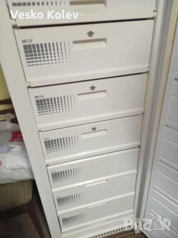 фризер с чекмеджета SNAIGE 122, снимка 2 - Хладилници - 52182865