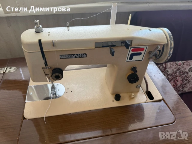 Шевна машина + шкаф , снимка 2 - Шевни машини - 50962687