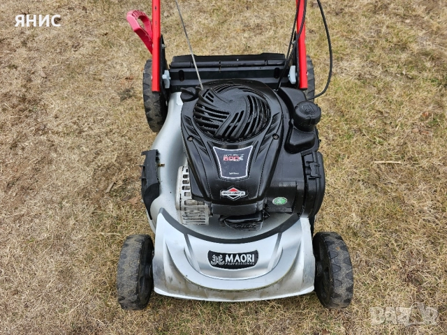 САМОХОДНА КОСАЧКА BRIGGS&STRATTON MAURI. ПЕРФЕКТНА , снимка 7 - Градинска техника - 51840512
