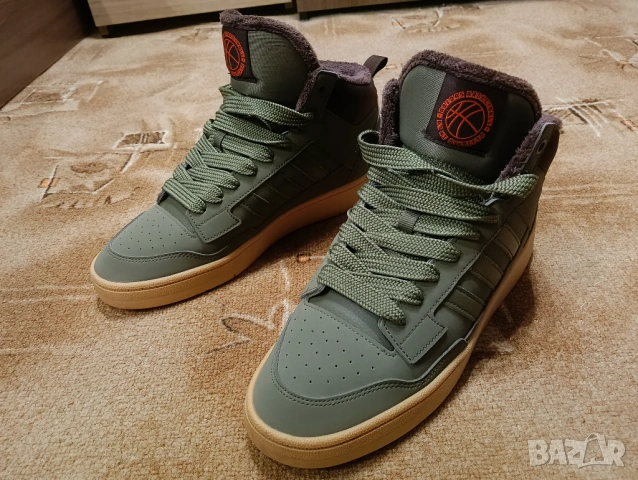 Почти нови топли оригинални мъжки зимни кецове Adidas 44 ти номер Зелени, Еко кожа, Полар