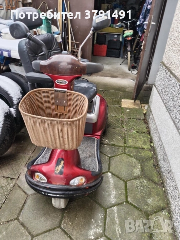 Електрическа триколка за хора с увреждания или трудно подвижни