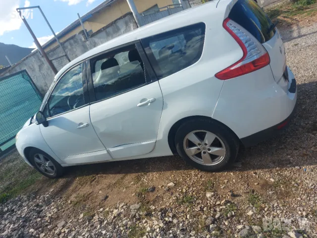 Renault Grand Scenik 1.9 DCI 131 кс на части !!!, снимка 8 - Автомобили и джипове - 47498454