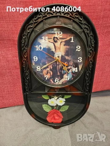 Стенен часовник с Исус Христос 