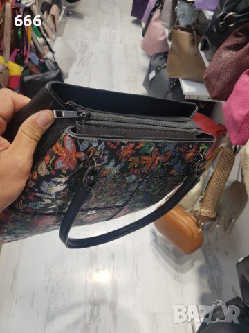 Чанта, снимка 2 - Други - 42201710