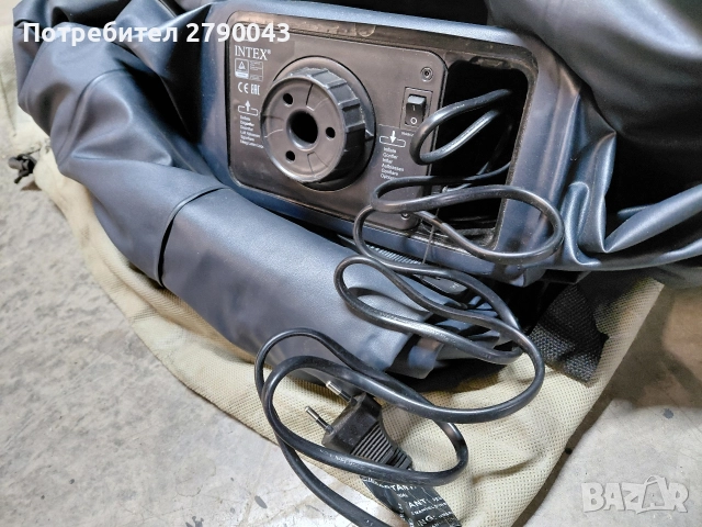 надуваемо легло 