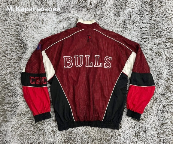 Vintage 90’s Chicago Bulls Pro Player Windbreaker by Daniel Young , снимка 4 - Спортни дрехи, екипи - 52483597