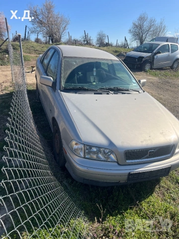 Volvo s40 1.6 105кс с газ НА ЧАСТИ , снимка 3 - Автомобили и джипове - 53825508