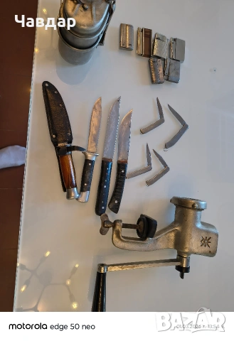 продавам стар нож,ръчно кован нож, овчарски,касапски нож.  