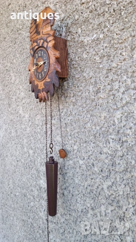 Стенен немски дървен часовник Шварцвалд - Forest house, снимка 3 - Антикварни и старинни предмети - 53411842