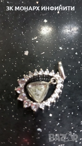 сребърна висулка / липсва камъка в средата, снимка 3 - Колиета, медальони, синджири - 52854563