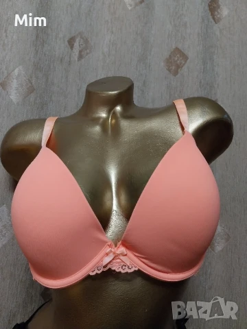 Censored 85 E Оранжев сутиен 