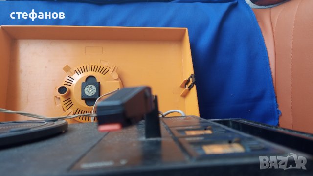 Ретро грамофон PHILIPS 22 f 100/01E, снимка 9 - Антикварни и старинни предмети - 41846795