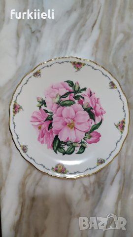 Колекционерска чиния Royal Albert , снимка 5 - Чинии - 44288089