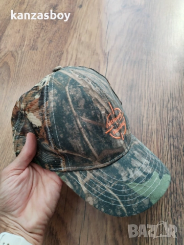 ultimate hunting hat - страхотна ловна шапка КАТО НОВА, снимка 4 - Шапки - 51812747