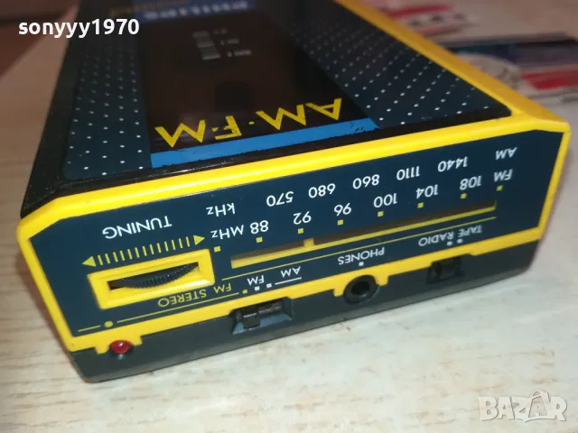 PHILIPS D-6636 WALKMAN TAPE/RADIO-ВНОС SWISS 0110241330, снимка 2 - Радиокасетофони, транзистори - 47420487