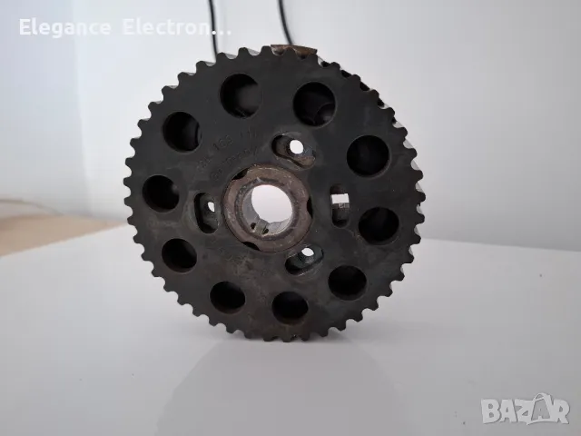 Aнгренажно зъбно колело разпледителн вал Vw touran, Golf passat, Sharan 2.0 tdi 140к. с , снимка 3 - Части - 48038284
