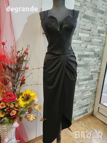 Ефектна дамска рокля с паети и сатен