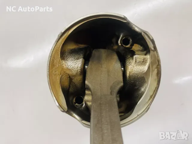 Бутало с биела за БМВ BMW 1 серия 118d B47D20A 2.0 дизел 2016, снимка 7 - Части - 47520708