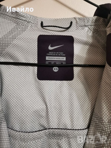 Nike Women's Shieldrunner Jacket. , снимка 4 - Якета - 36488272