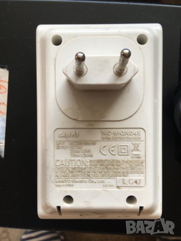 Зарядно за батерии - Sanyo, снимка 1