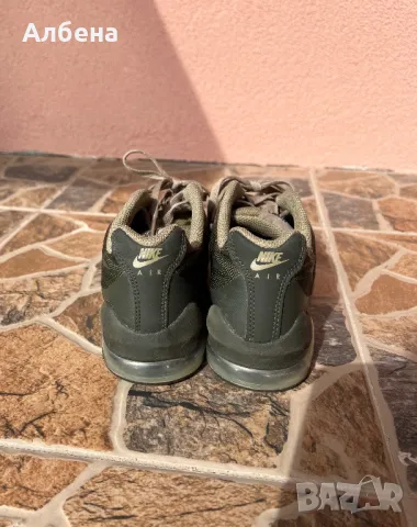 Маратонки Nike Air Max Invigor Print, снимка 2 - Детски маратонки - 47568541