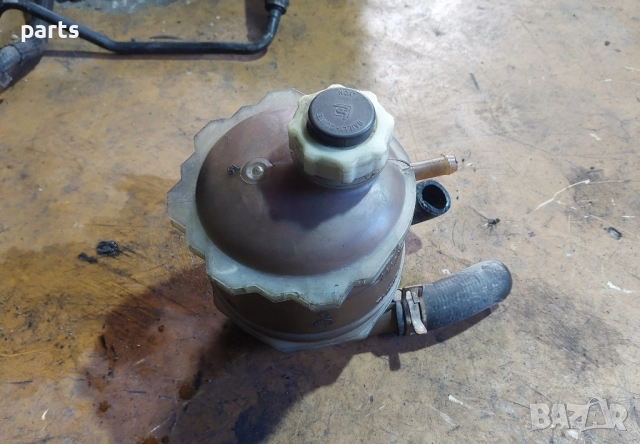 Казанче Антифриз Рено Клио 1 (Ч) - 7700810997, снимка 2 - Части - 51993655