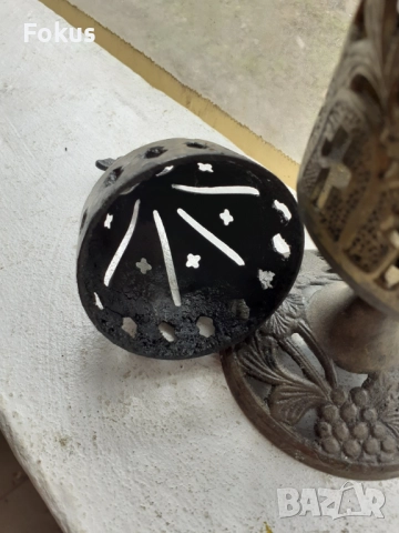 Старо бронзово настолно кандило кадило тамянник, снимка 5 - Антикварни и старинни предмети - 51498397