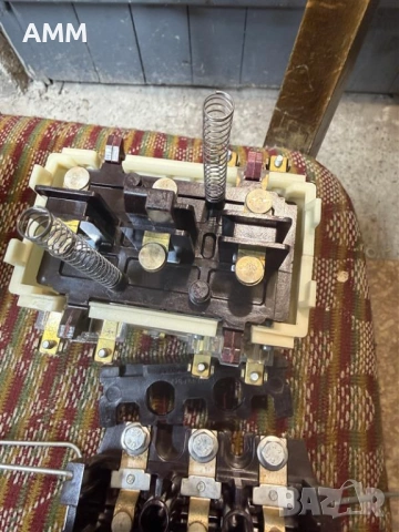 Чешки контактори 63 А. 220 V. / 380V., снимка 4 - Други машини и части - 53168748