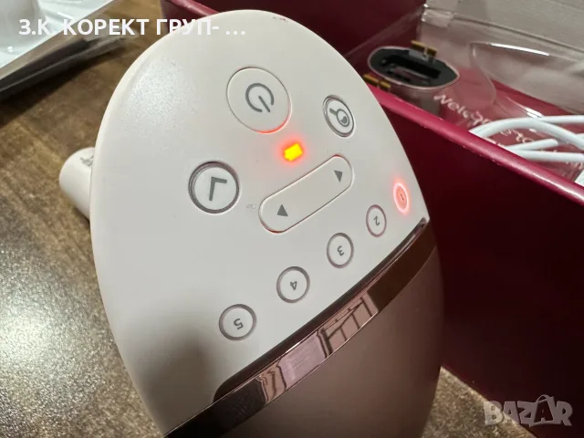 Фотоепилатор Philips Lumea Series 9900 (BRI977) – отлично състояние, снимка 7 - Епилатори - 56056052