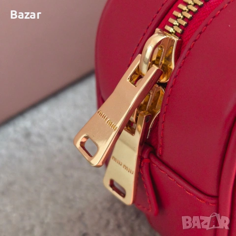 Miu Miu Дамска Чанта Оригинална Кожена Изработка Верифицирана с Чип, снимка 5 - Чанти - 53600560