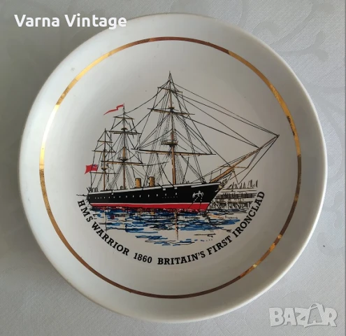 Рядка колекционерска порцеланова малка чиния.Първият британски броненосец HMS Warrior, 1860 г. Англи