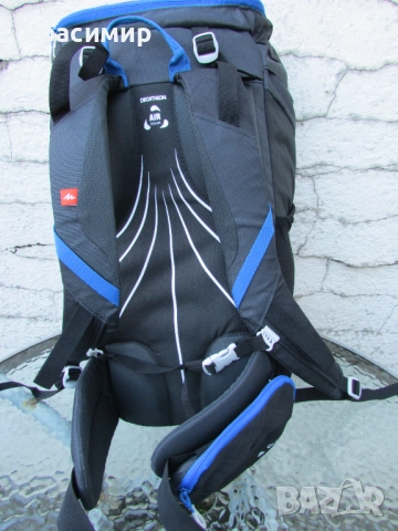 Туристическа раница Quechua Decathlon MH100 30L, снимка 6 - Спортна екипировка - 52861540
