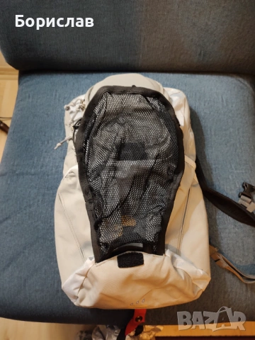 Раница-Salewa, снимка 10 - Аксесоари за велосипеди - 53373520