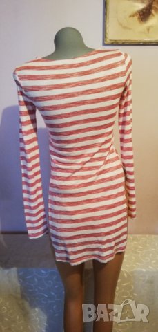 Блуза с дълъг ръкав и удължен гръб на Bershka, р-р S , снимка 7 - Блузи с дълъг ръкав и пуловери - 34582607