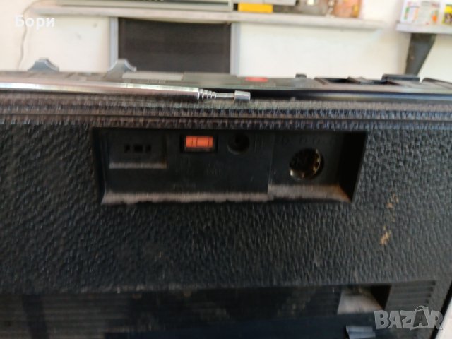 GRUNDIG C 6000 Радиокасетофон 1974г, снимка 9 - Радиокасетофони, транзистори - 42145330