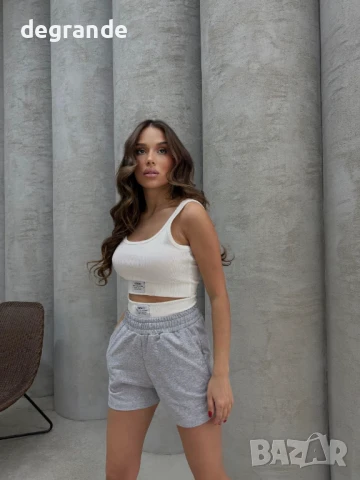 Дамски комплект от две части с камъчета., снимка 4 - Комплекти - 51129111