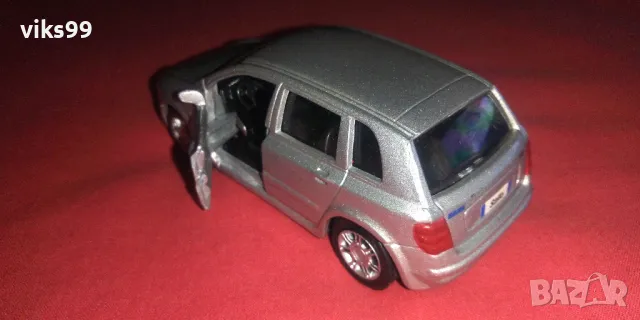 Метална количка FIAT STILO MAISTO - Мащаб 1:38, снимка 2 - Колекции - 48570969